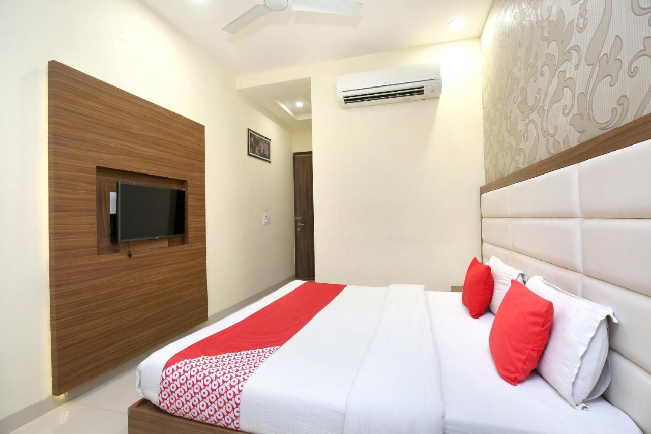 Capital O 8510 Welcome Inn Amritsar Exterior photo
